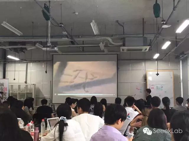 9 9